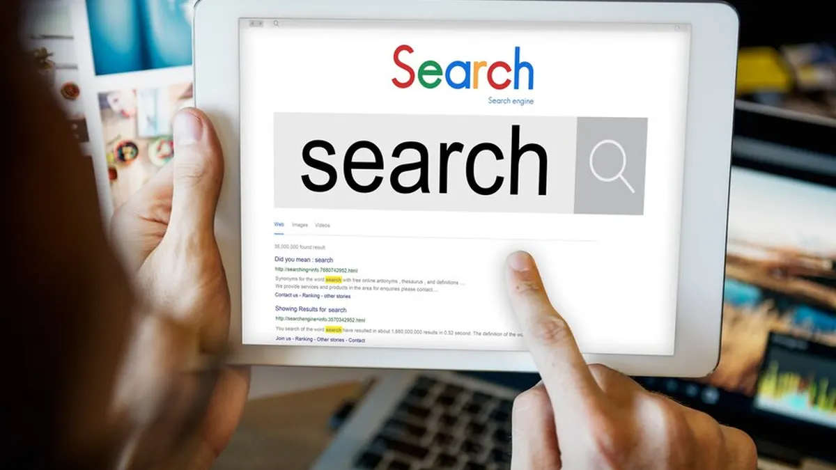 Tablette affichant une barre de recherche